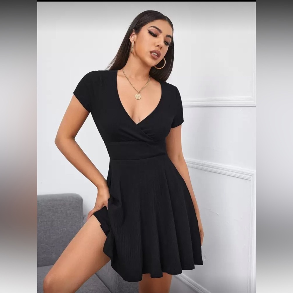 Black V-Neck Short Sleeve Fit & Flare Mini Dress